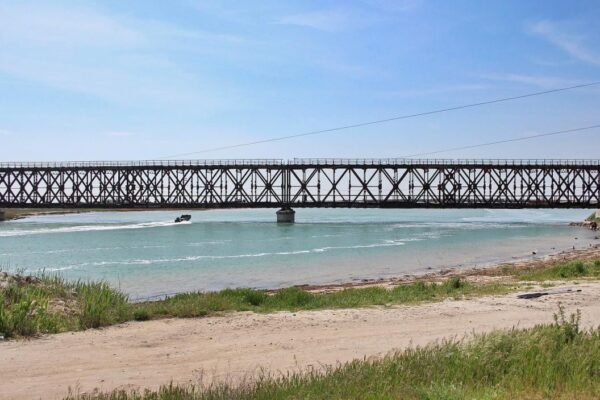 ГЕНІЧЕСЬК У ШОЦІ! Окупанти вигнали місцевих з пляжів заради російських туристів?! Цьому немає прощення!