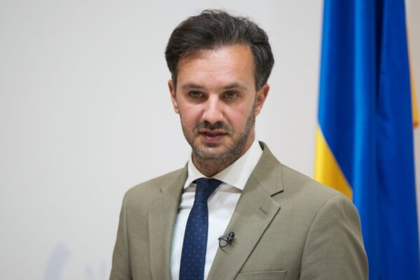 Міністерство закордонних справ України висловило свою позицію щодо обмеження діяльності українських медіа в Угорщині.