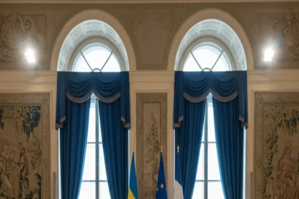 Зеленський та Макрон досягли угоди щодо проведення зустрічі в найближчому майбутньому