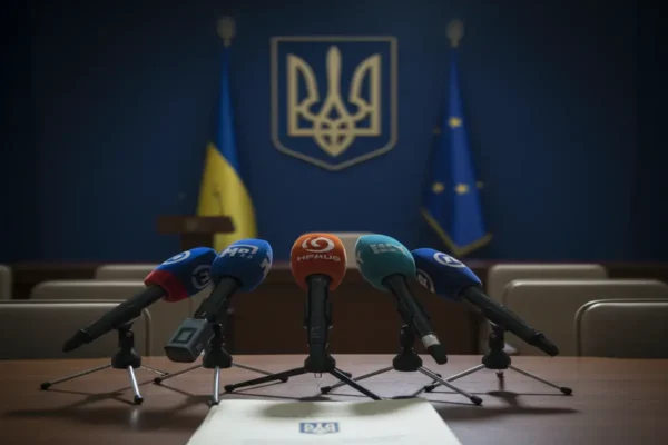 Зеленський коментує присутність іноземних військ поблизу лінії фронту