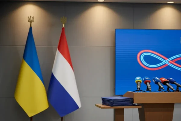 Прем’єр-міністр Нідерландів вперше відвідав Київ, підкреслюючи важливість двосторонніх відносин