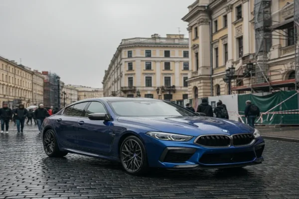 У Києві вразив розкішний BMW, ціна якого перевищує $150 000