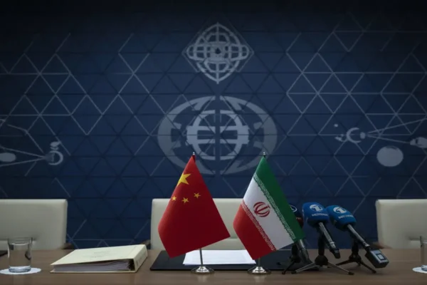 Китайське МЗС озвучило позицію щодо постачання зброї Ірану