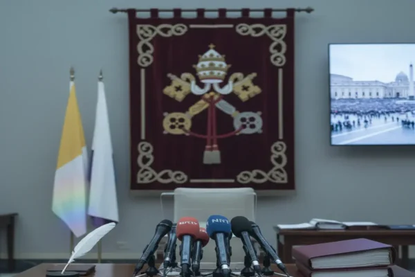 Папа Римський оголосив про зміну акцентів у позиції католицької церкви щодо питань ЛГБТ